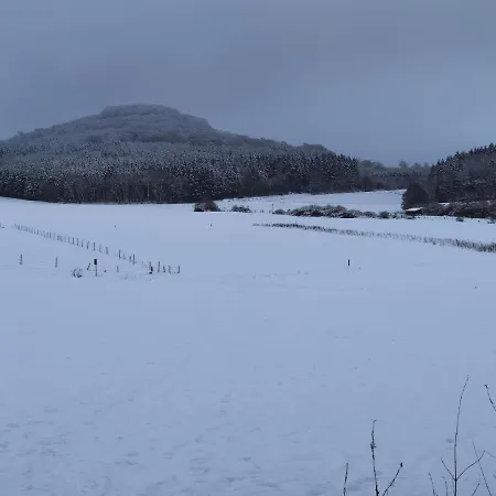Semesterbostad Waldblick *