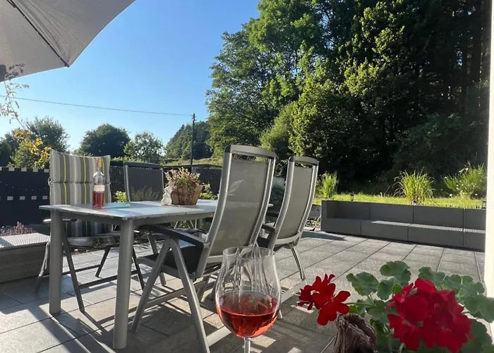 Waldblick * Hohenfels-Essingen